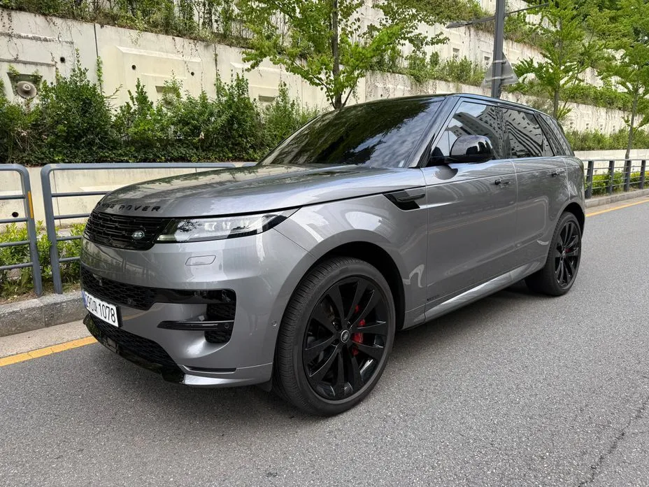 Land Rover Range Rover Sport — фото 1