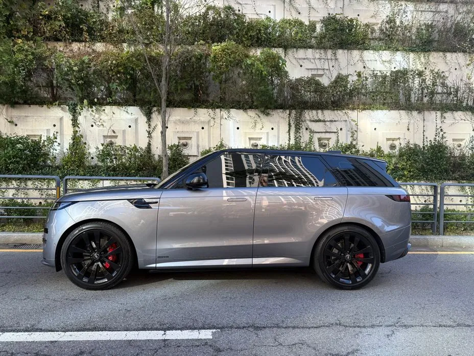Land Rover Range Rover Sport — фото 9