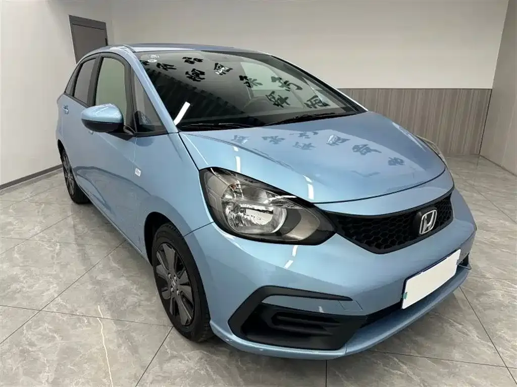 Honda Fit — фото 5
