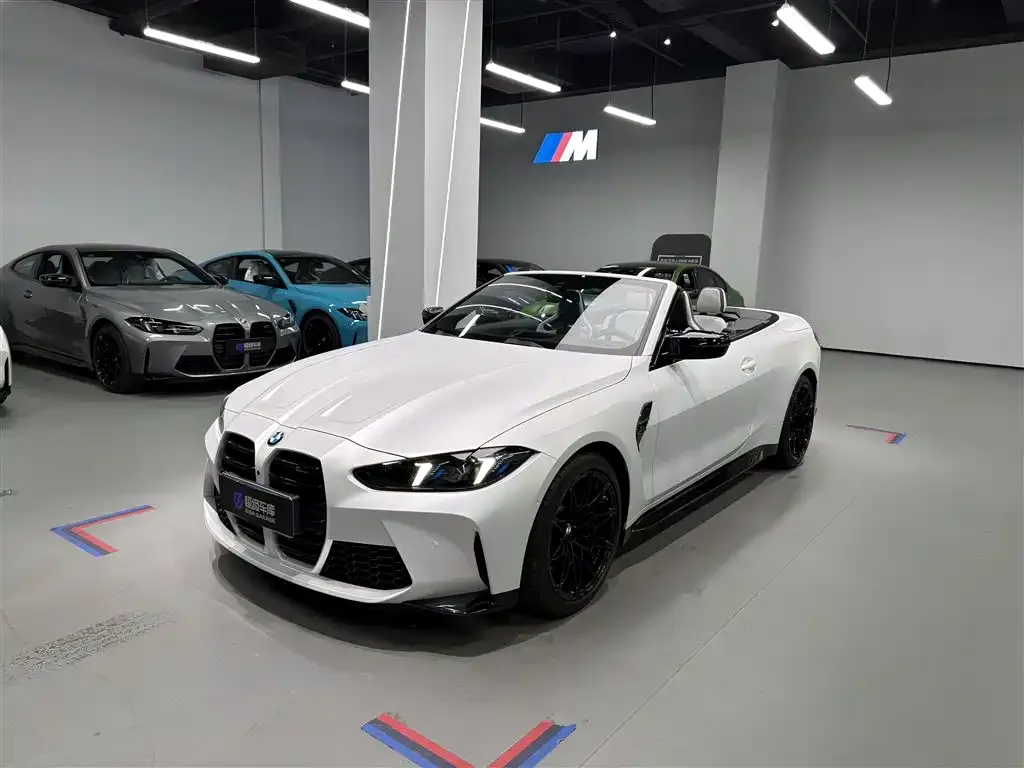 BMW M4 — фото 1