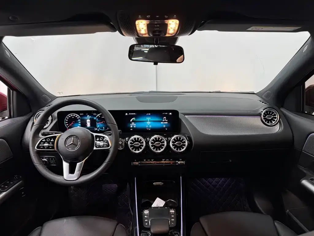 Mercedes-Benz GLA — фото 8