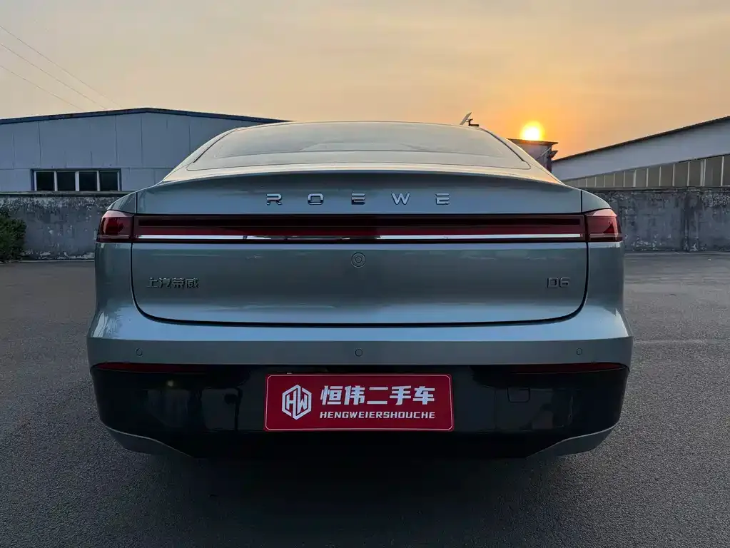 Roewe D6 — фото 4