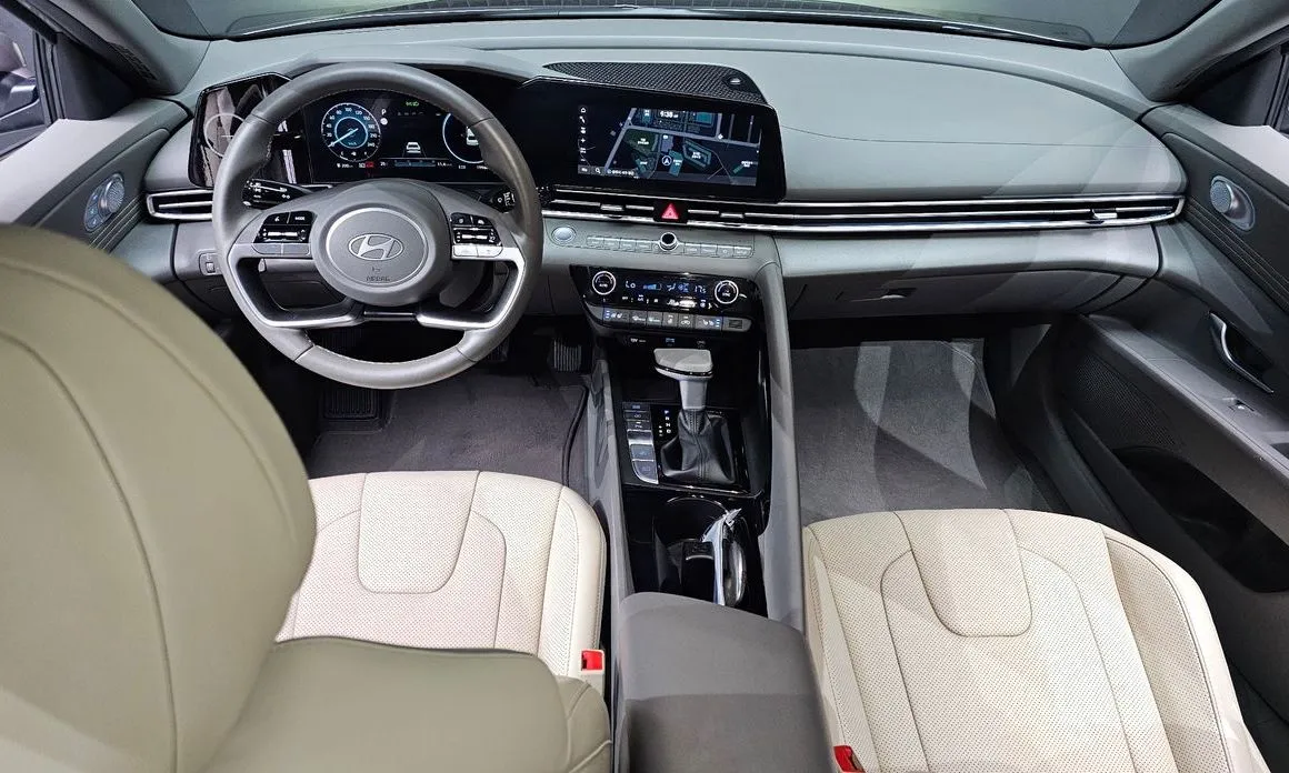 Hyundai AVANTE — фото 9