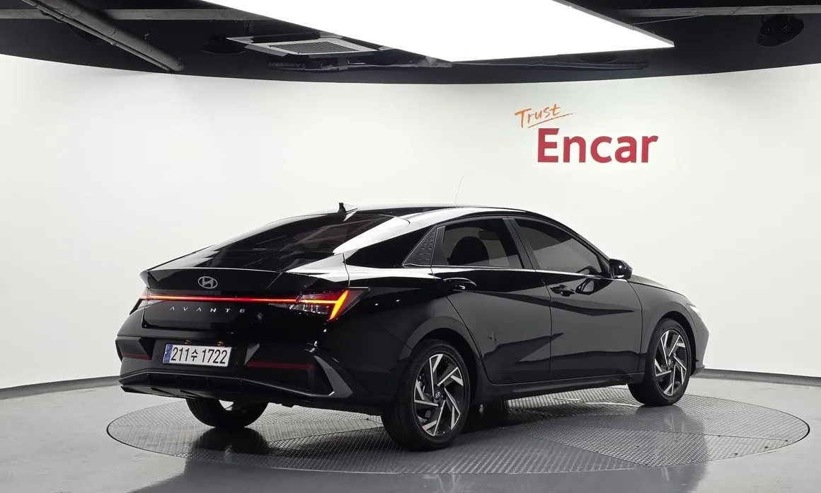 Hyundai AVANTE — фото 8