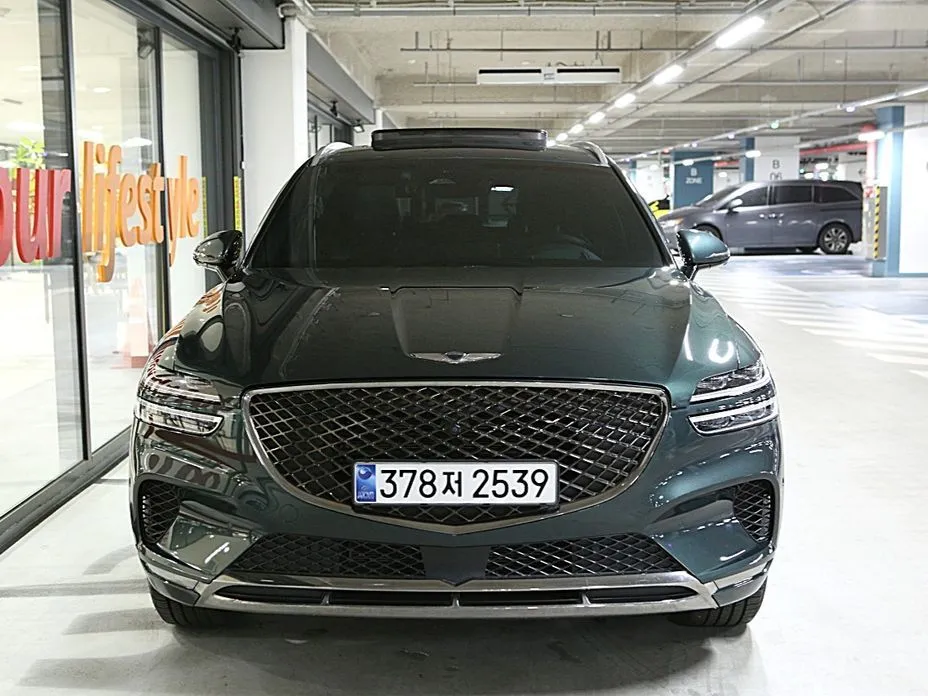 Genesis GV70 — фото 10