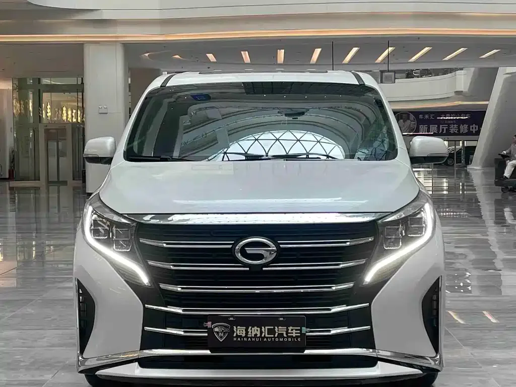 GAC Motor Trumpchi M8 — фото 10