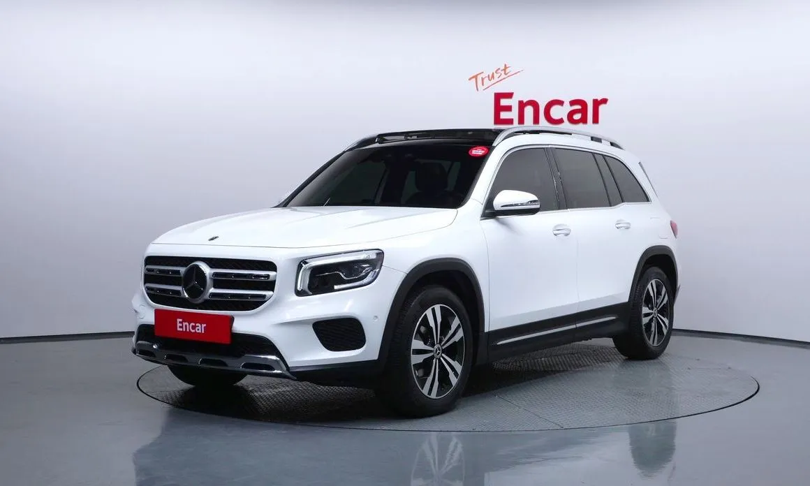 Mercedes-Benz GLB-Class — фото 1