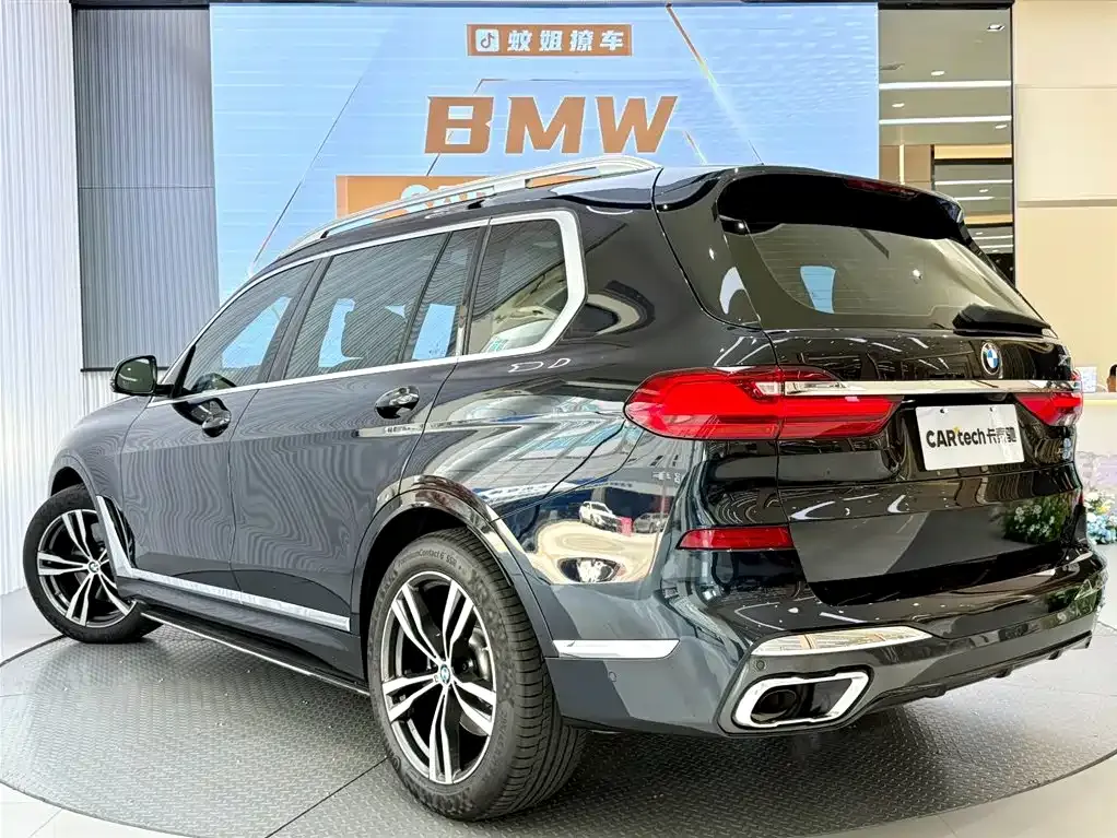 BMW X7 — фото 4