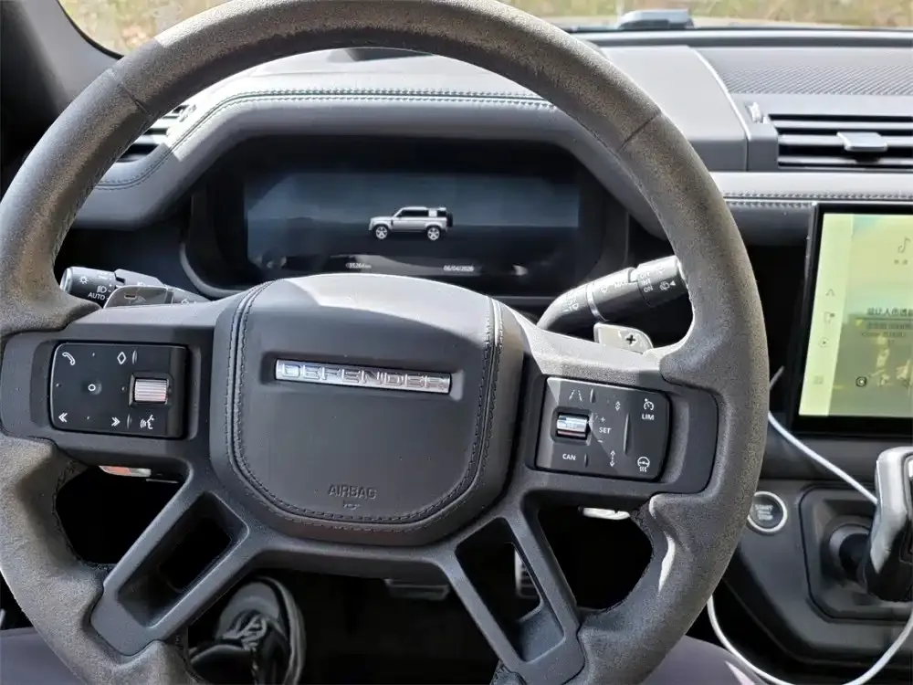 Land Rover Defender — фото 4