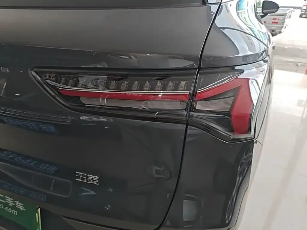 Wuling Xingguang S — фото 3