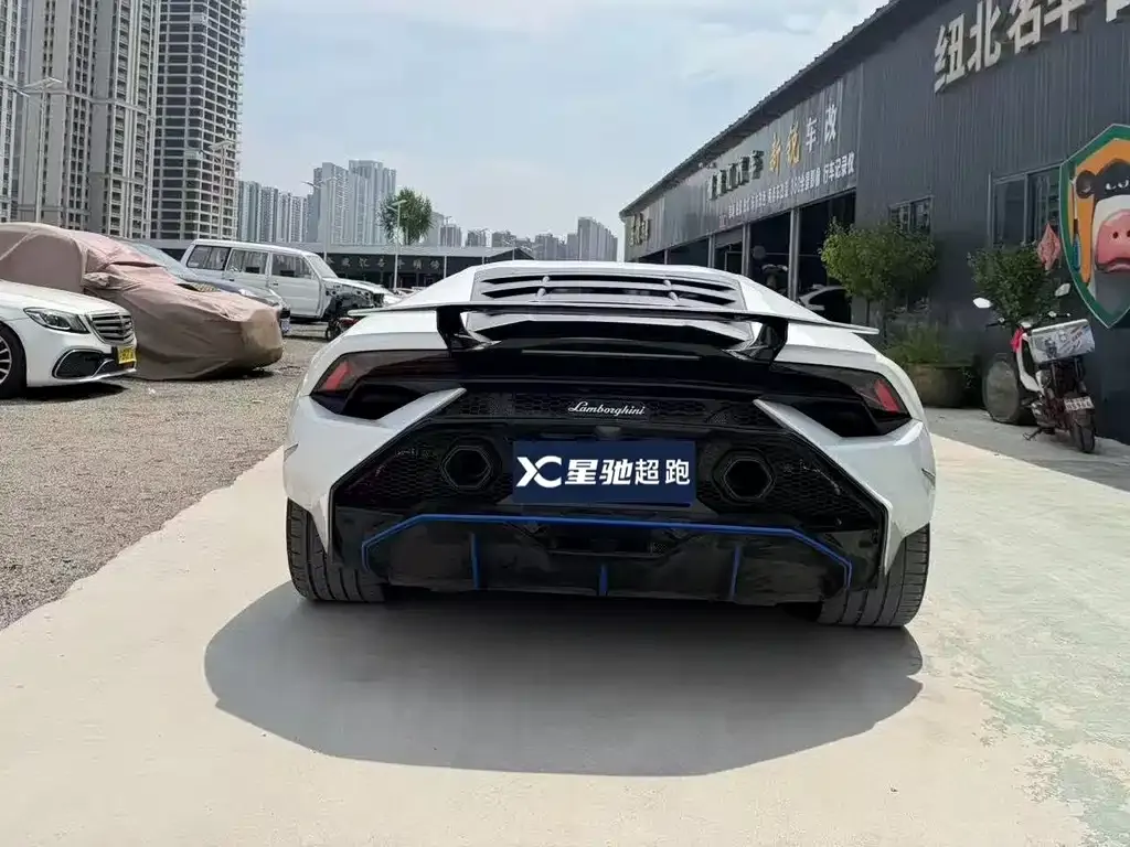 Lamborghini Huracan — фото 4