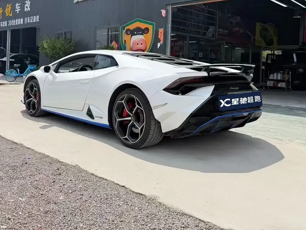 Lamborghini Huracan — фото 6