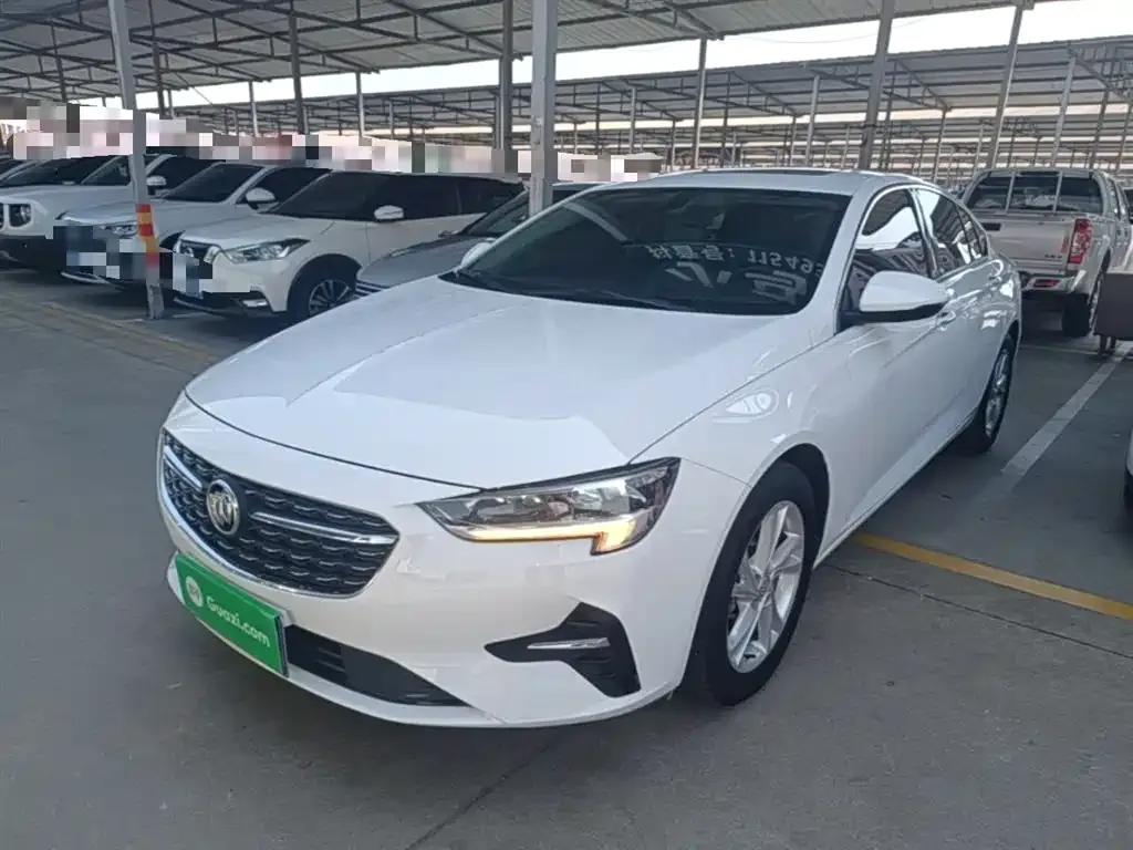 Buick Regal — фото 1