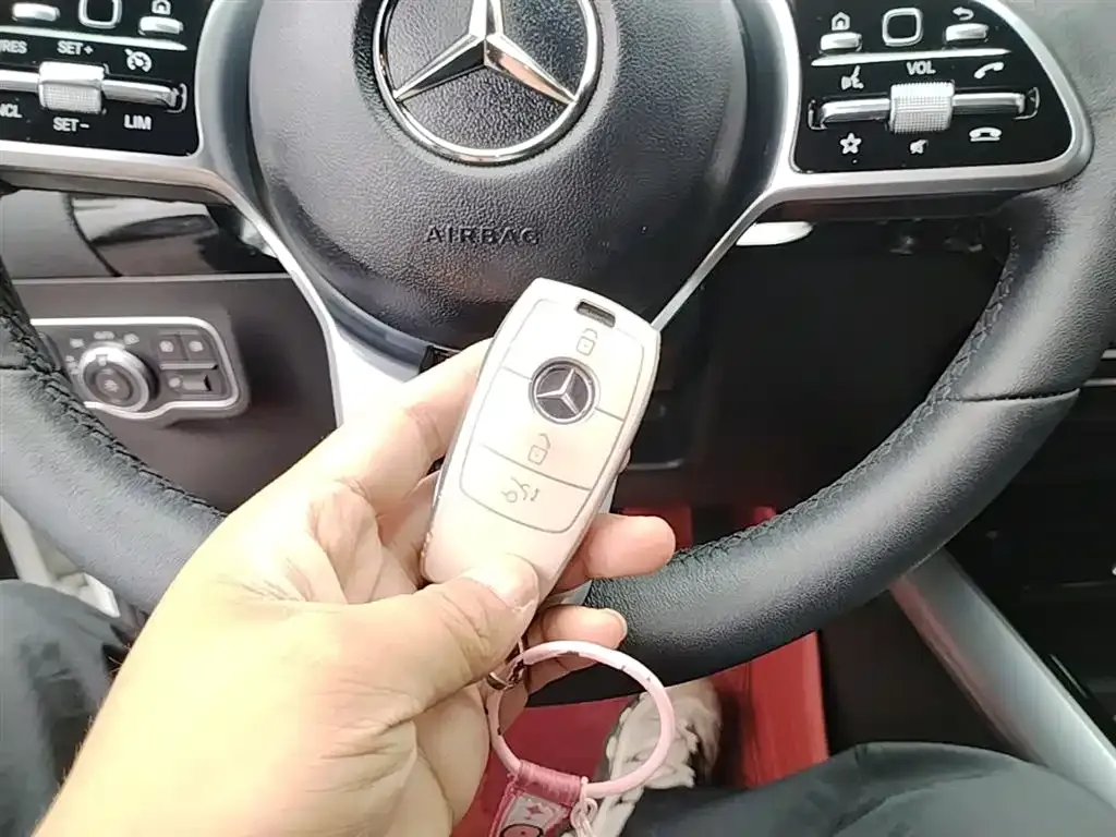 Mercedes-Benz GLA — фото 2