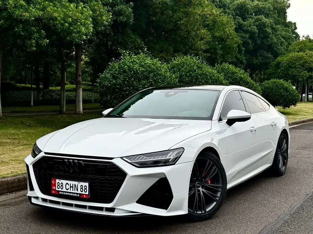 Audi A7 — фото 1