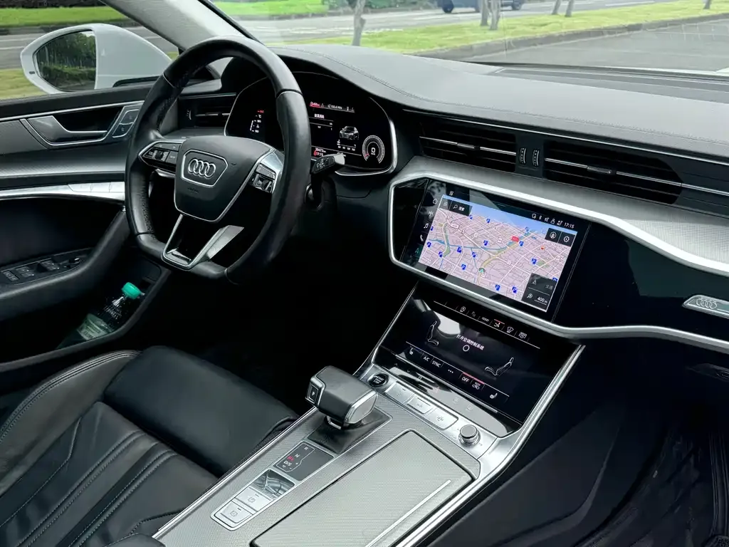 Audi A7 — фото 8