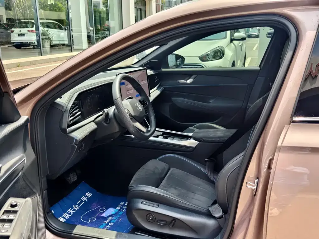 Volkswagen Passat — фото 7