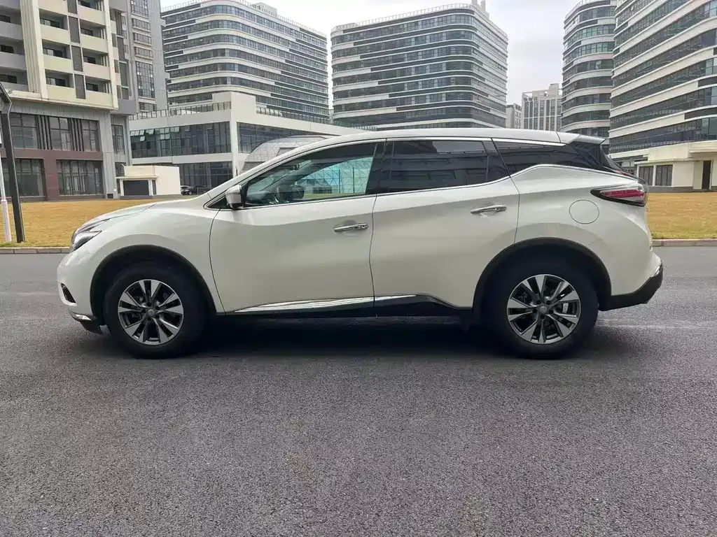 Nissan Murano — фото 9