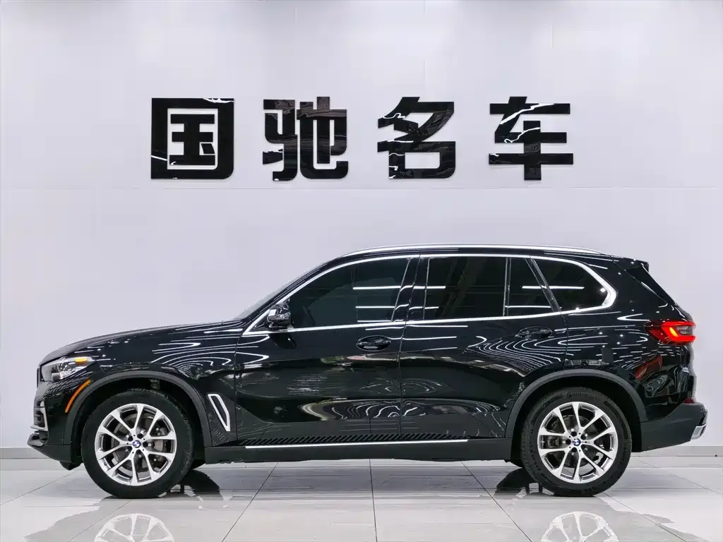 BMW X5 (Import) — фото 8