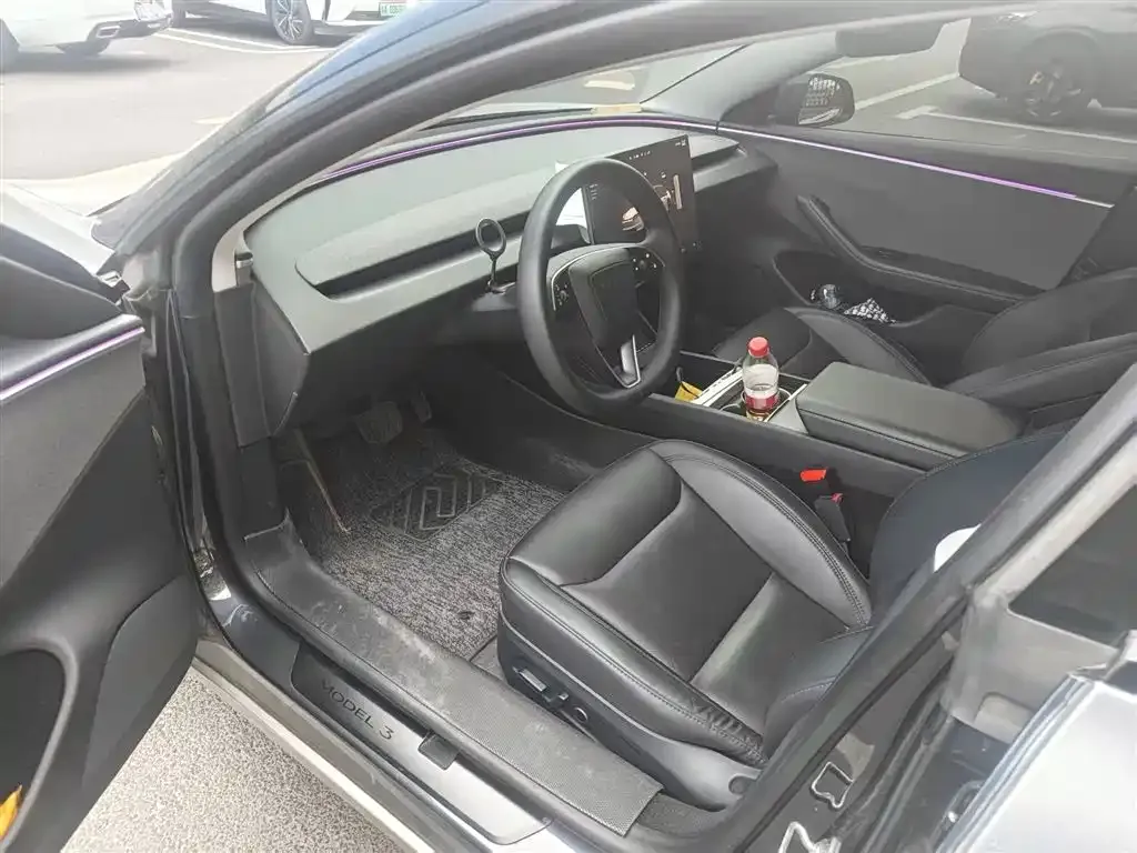 Tesla Model 3 — фото 2