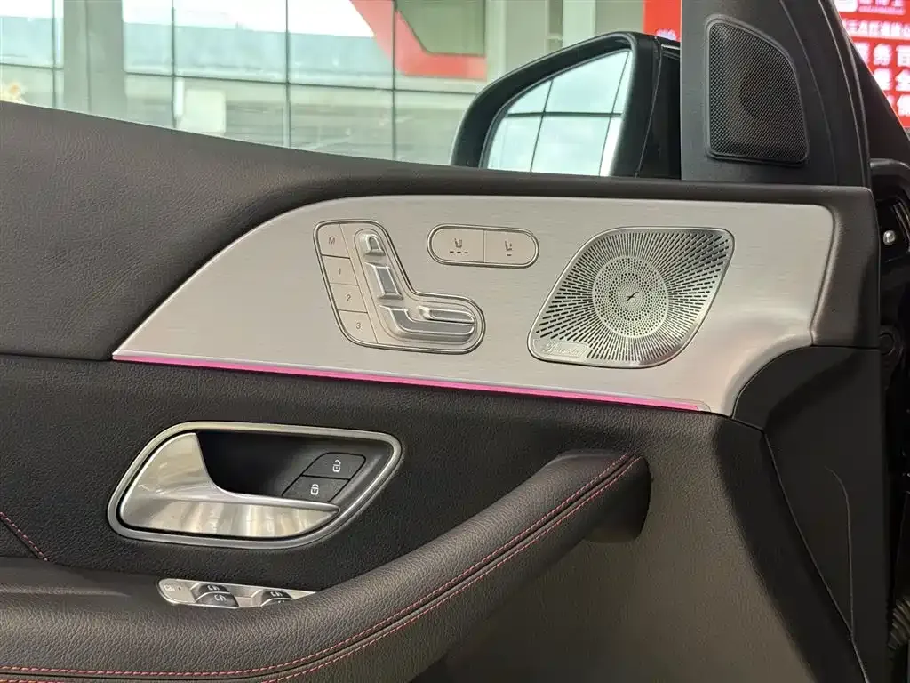 Mercedes-Benz GLE AMG — фото 7