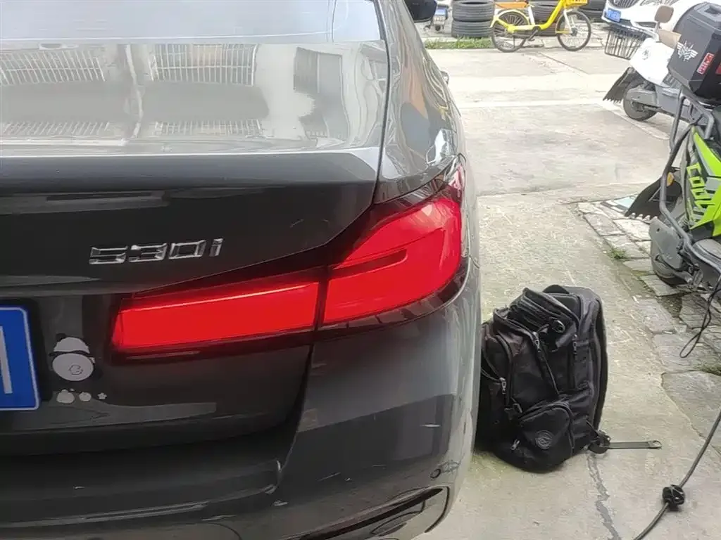 BMW 5 Series (Import) — фото 4