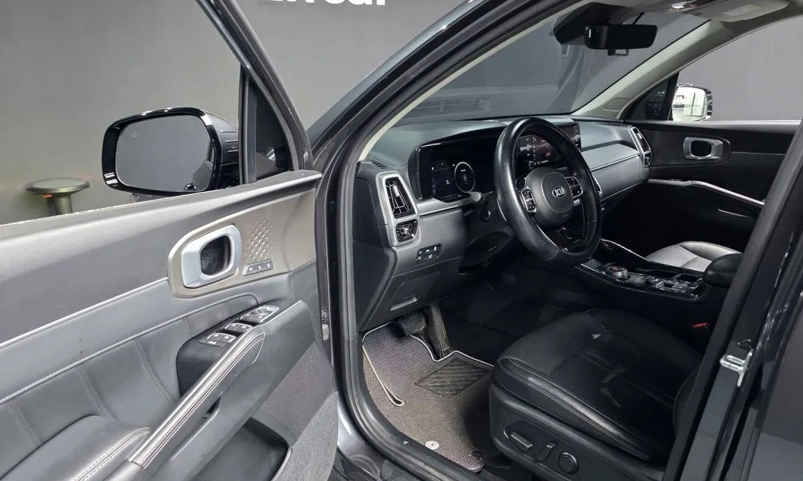 Kia Sorento — фото 4
