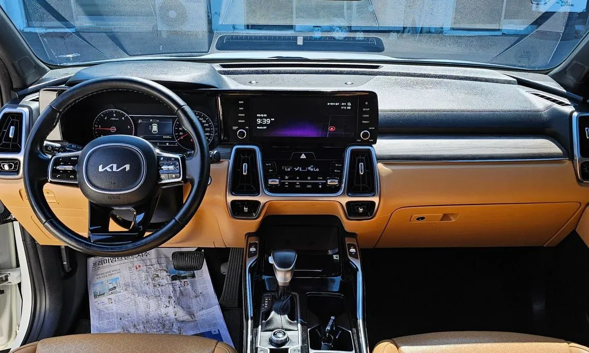 Kia Sorento — фото 6
