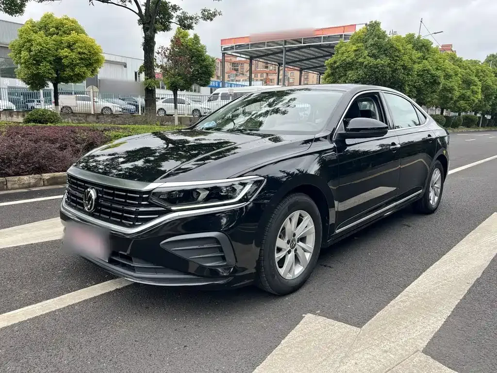 Volkswagen Passat — фото 6