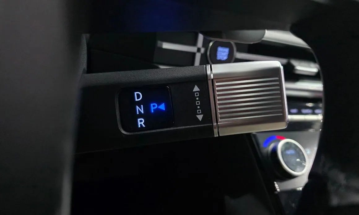 Hyundai Santafe — фото 4