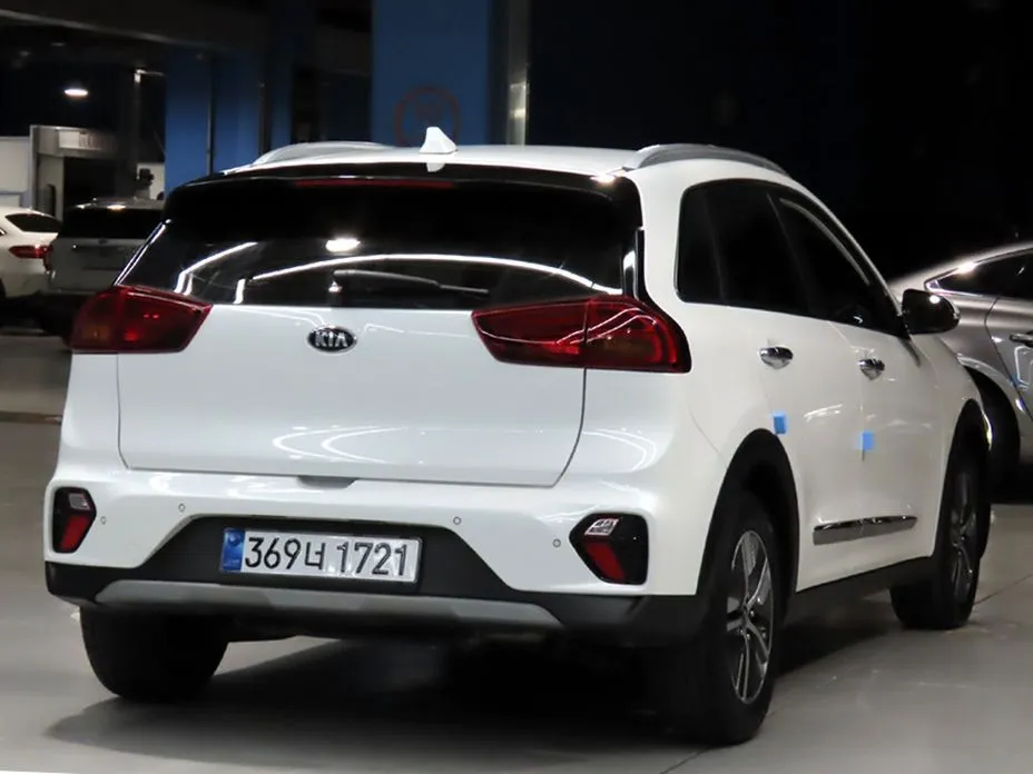 Kia Niro — фото 5