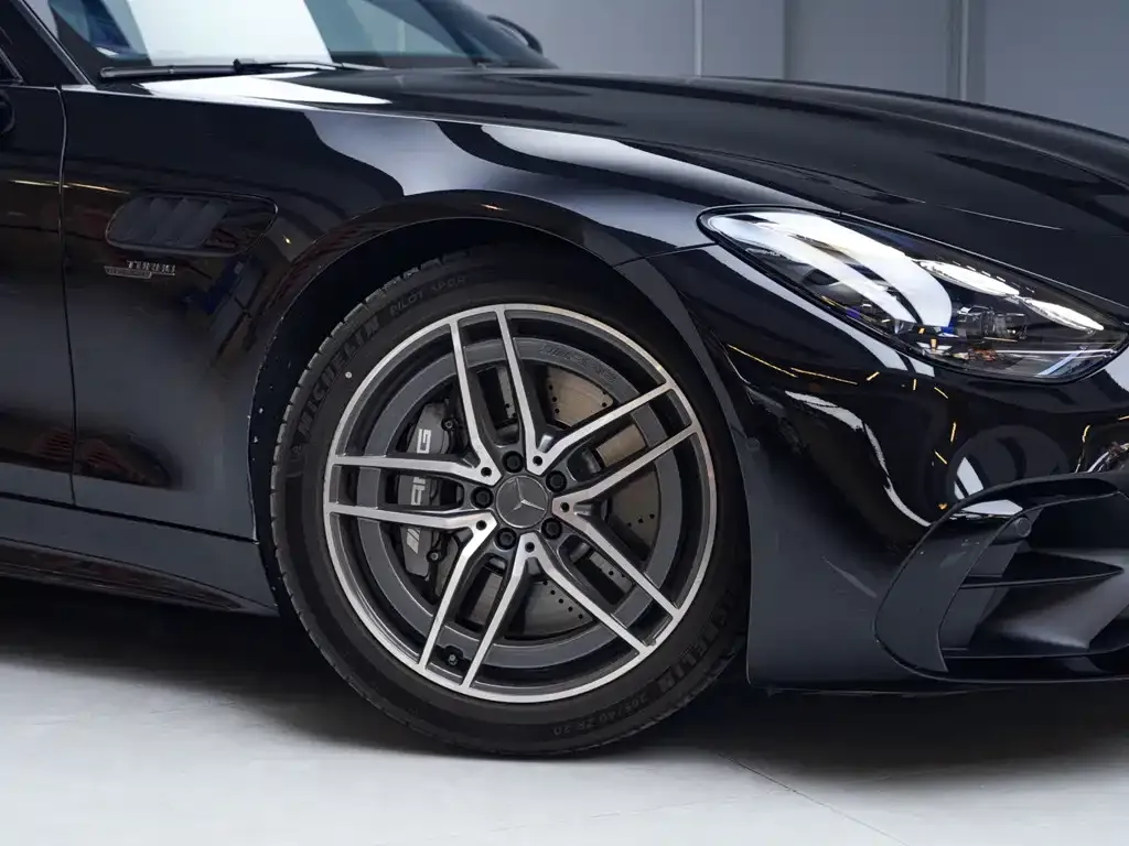 Mercedes-Benz AMG GT — фото 4