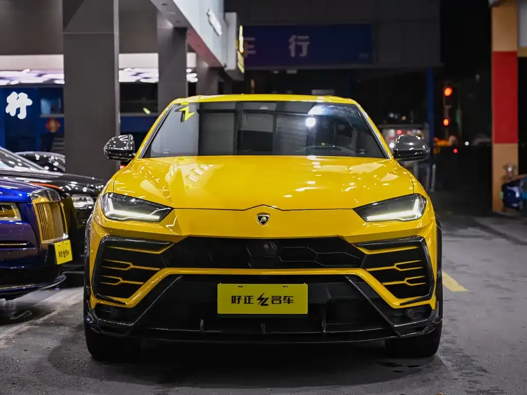 Lamborghini Urus — фото 4