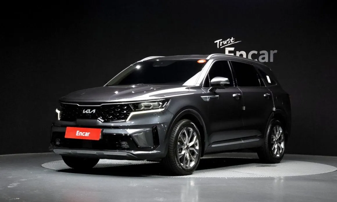 Kia Sorento — фото 1