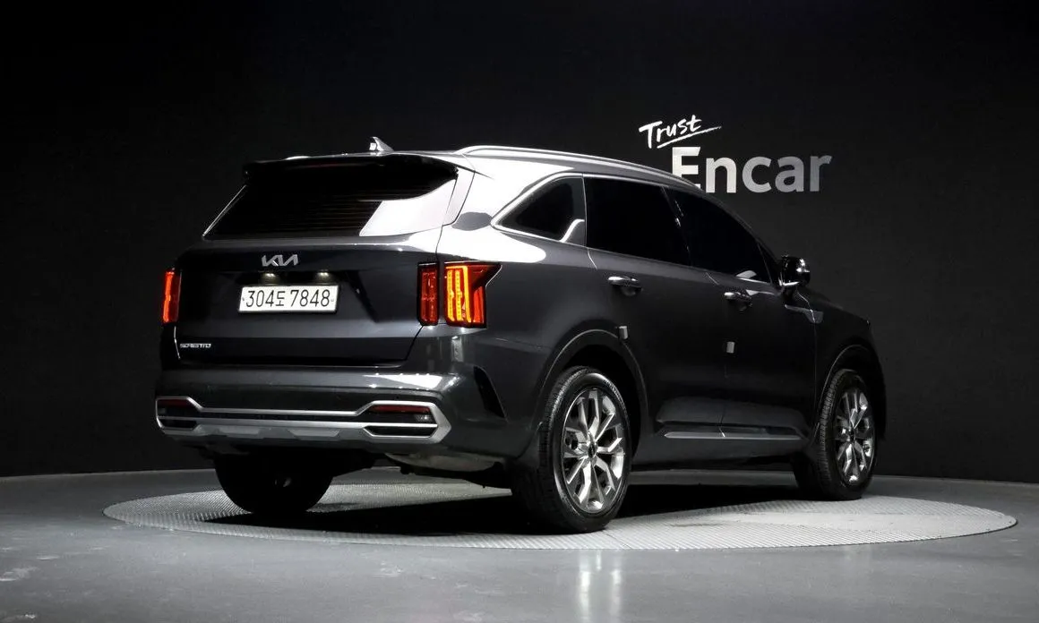 Kia Sorento — фото 3