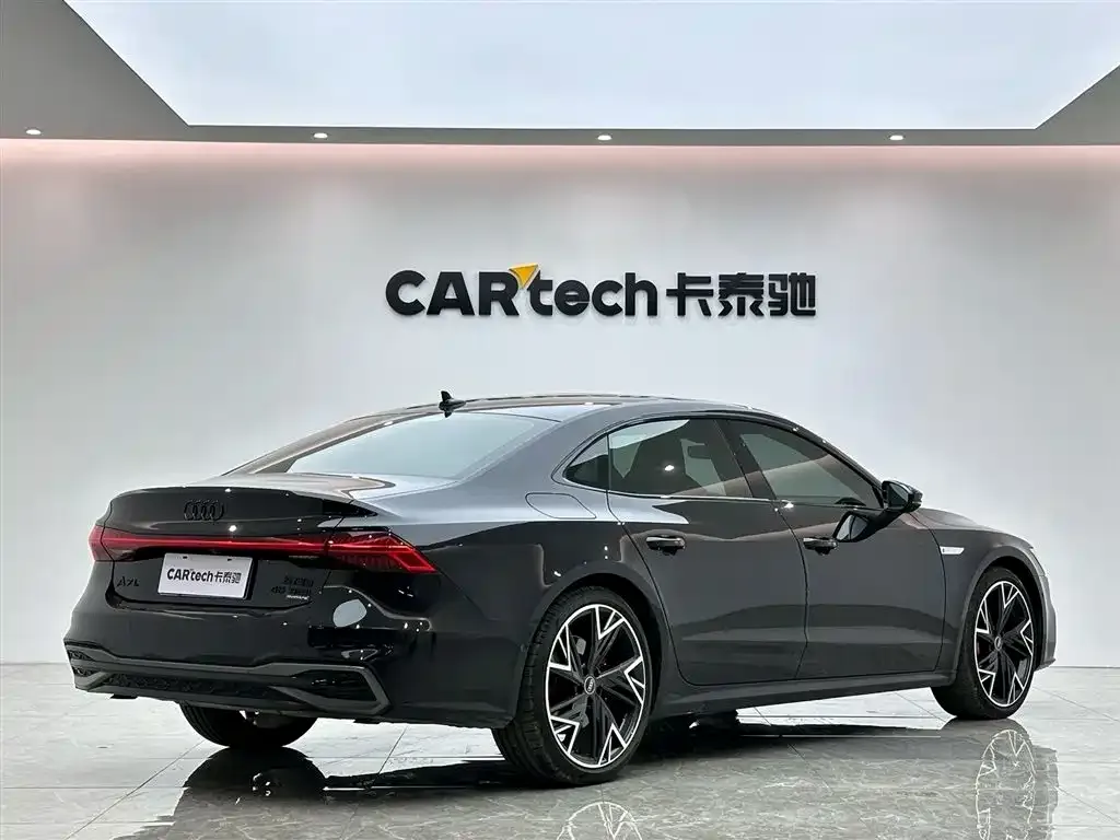 Audi A7L — фото 4