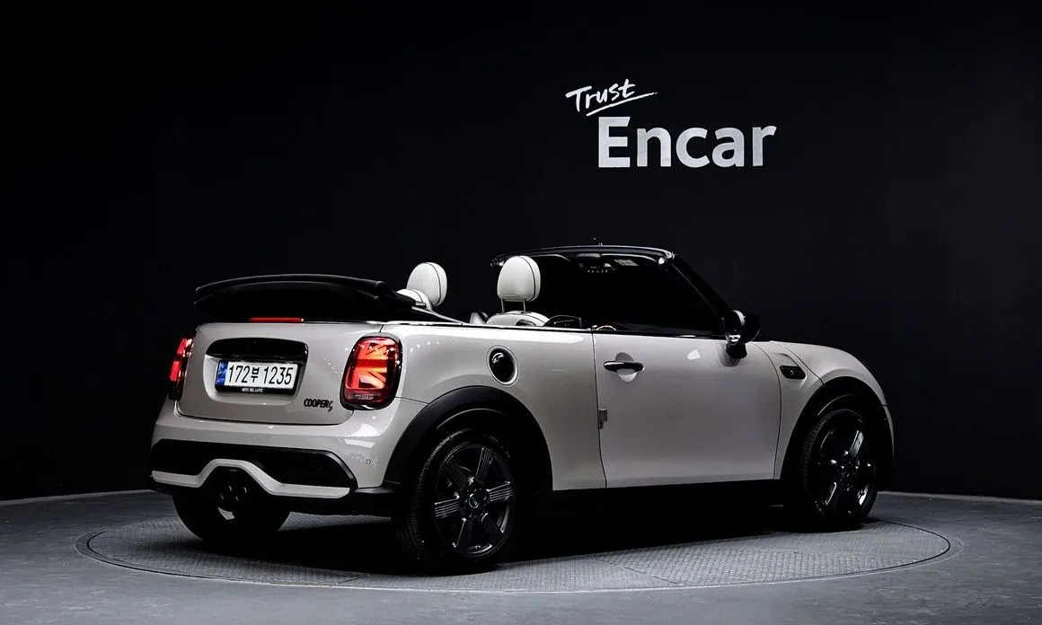Mini Cooper Convertible — фото 2