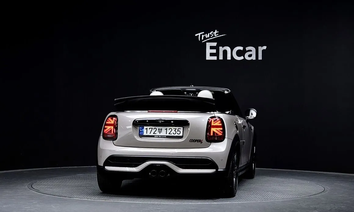 Mini Cooper Convertible — фото 3