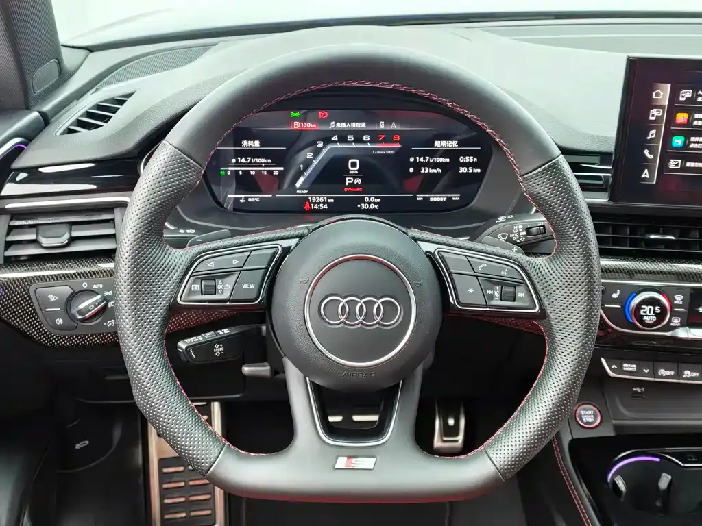 Audi S4 — фото 10