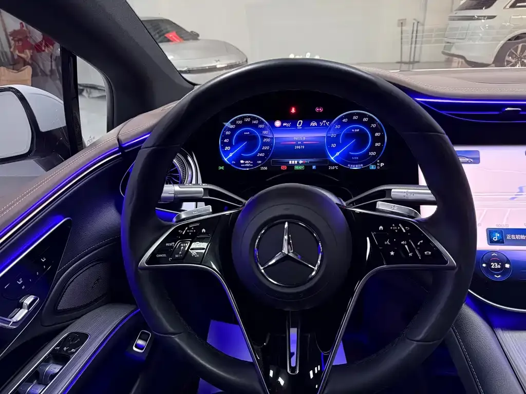 Mercedes-Benz EQS — фото 10