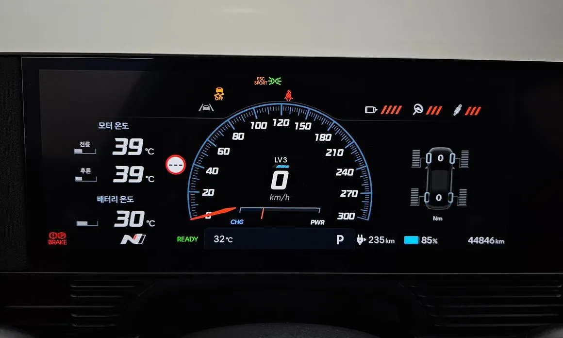 Hyundai Ioniq5 — фото 4