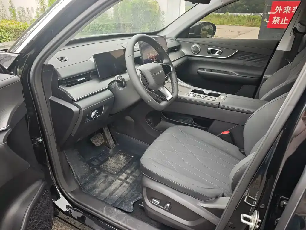 Chery Tiggo 8 PLUS — фото 8