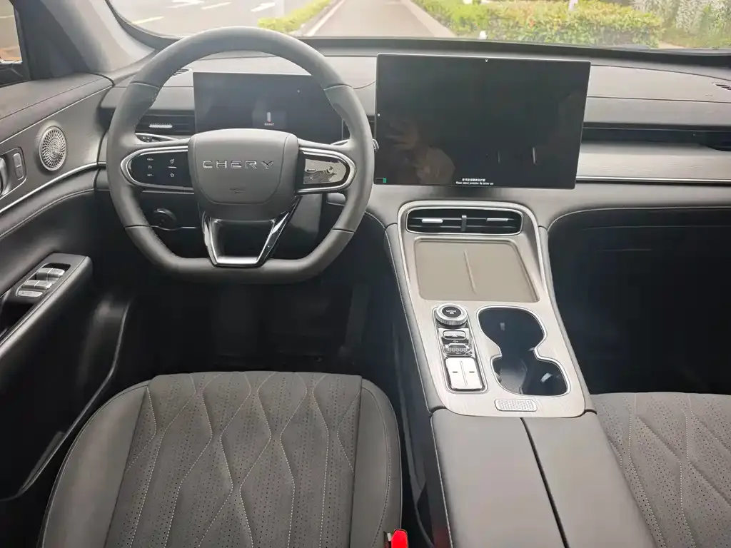 Chery Tiggo 8 PLUS — фото 7
