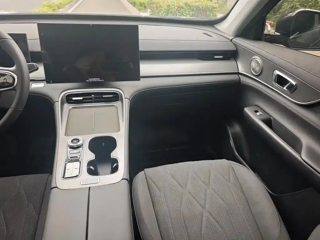Chery Tiggo 8 PLUS — фото 4