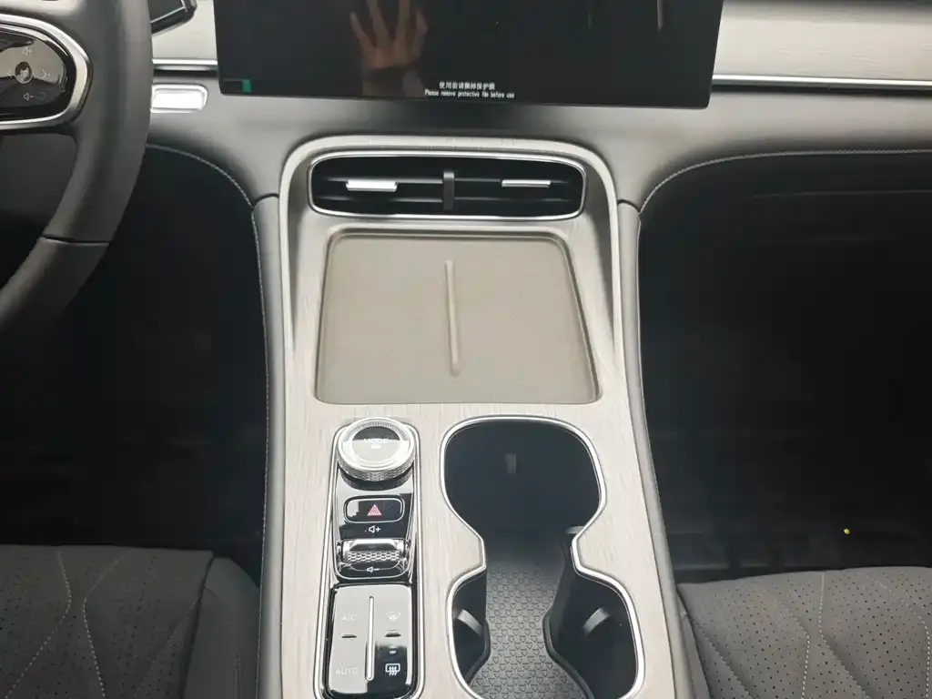 Chery Tiggo 8 PLUS — фото 3