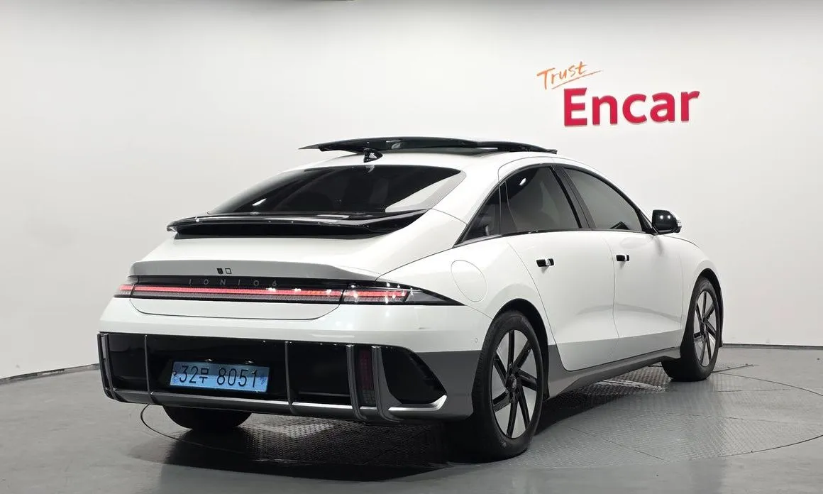 Hyundai Ioniq6 — фото 8