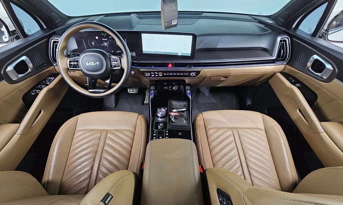 Kia Sorento — фото 9