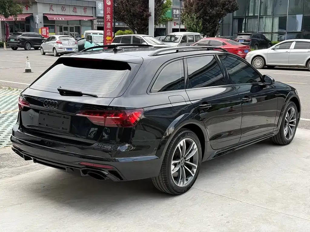 Audi A4 (Import) — фото 3