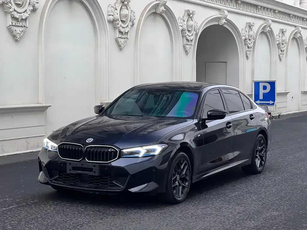 BMW 3 Series — фото 1