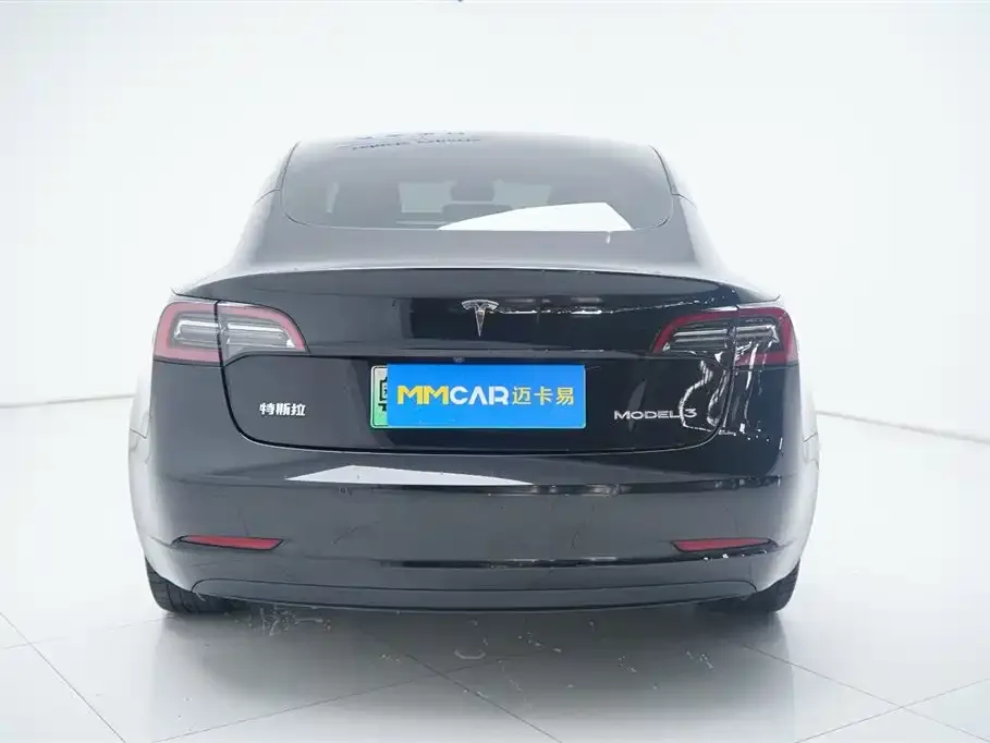 Tesla Model 3 — фото 2